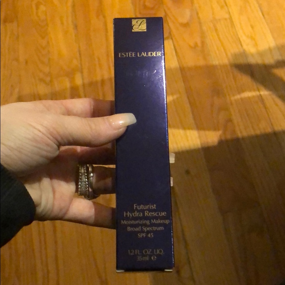 Estee Lauder futurist hydra rescue